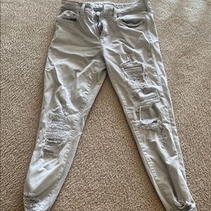 America Eagle Distressed Light Gray Jeans